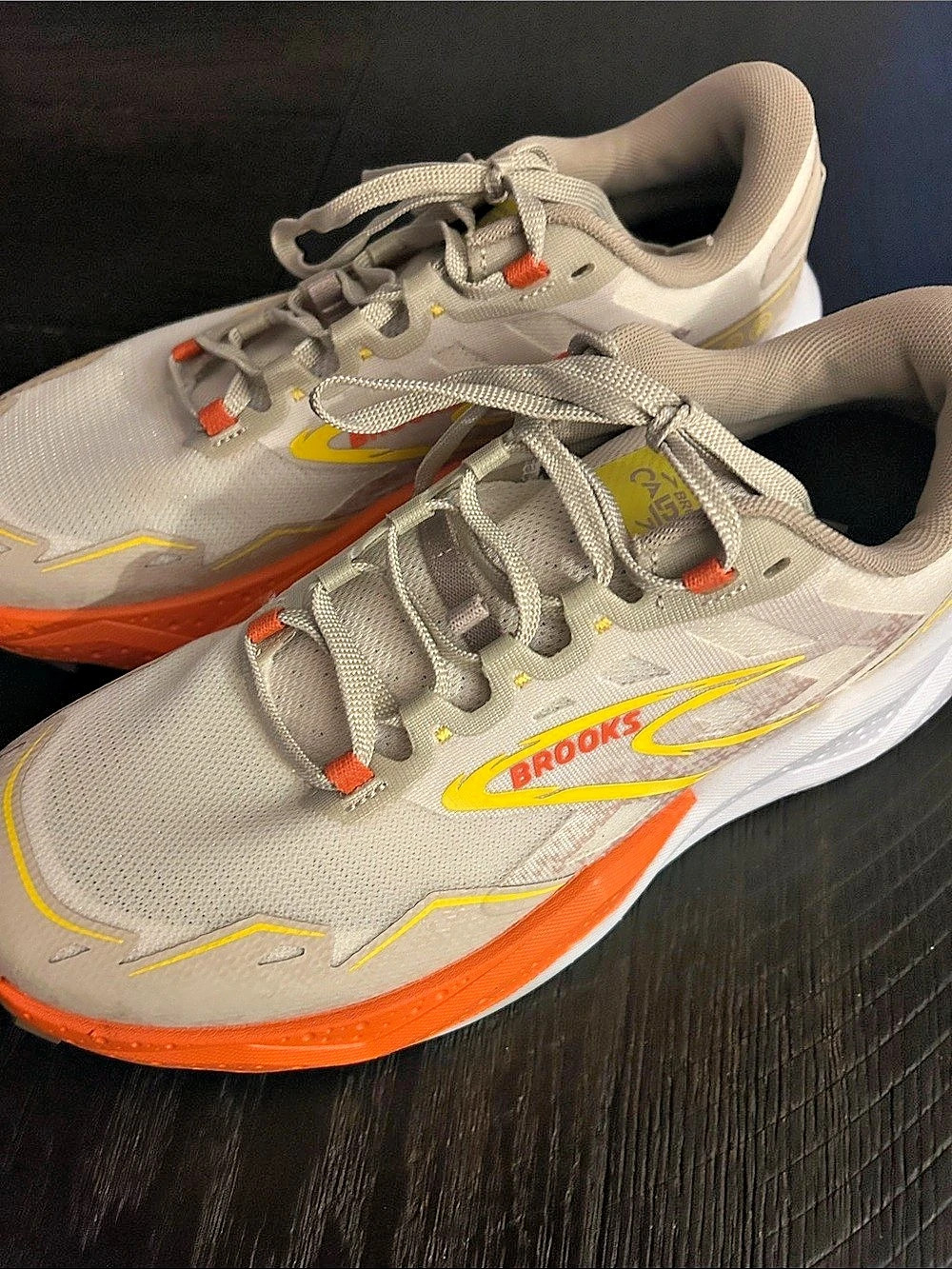 Mens Brooks Caldera 7 Trail Running Shoes Gray, Orange & Yellow US 9